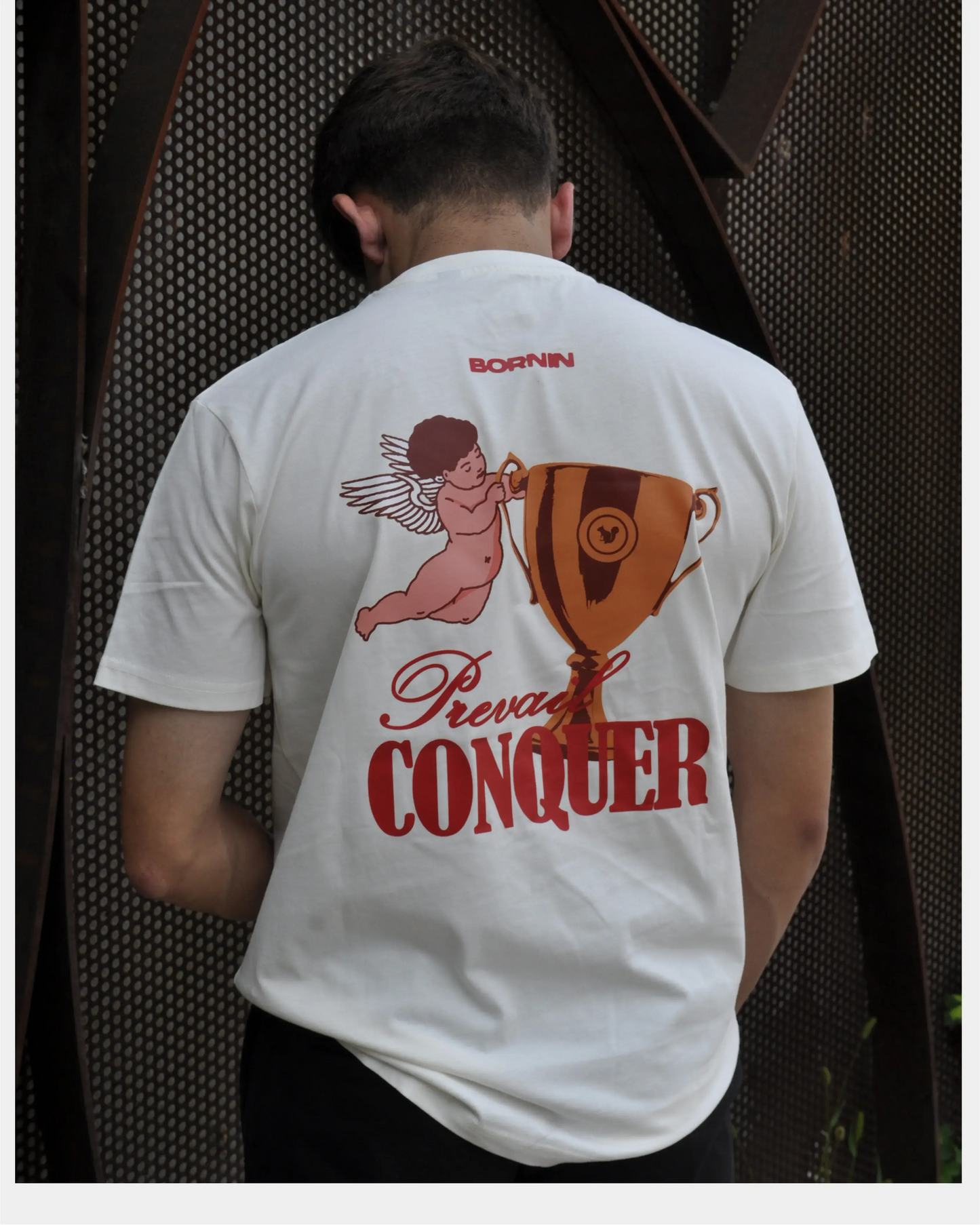 CAMISETA CONQUER